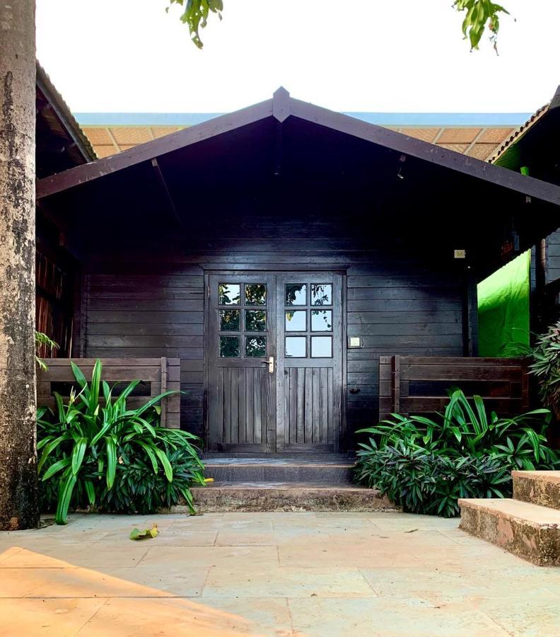 Hotel Red Thread Vagator Exterior foto