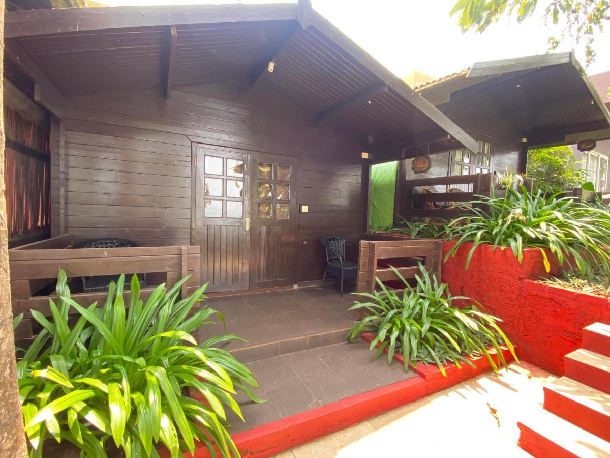 Hotel Red Thread Vagator Exterior foto