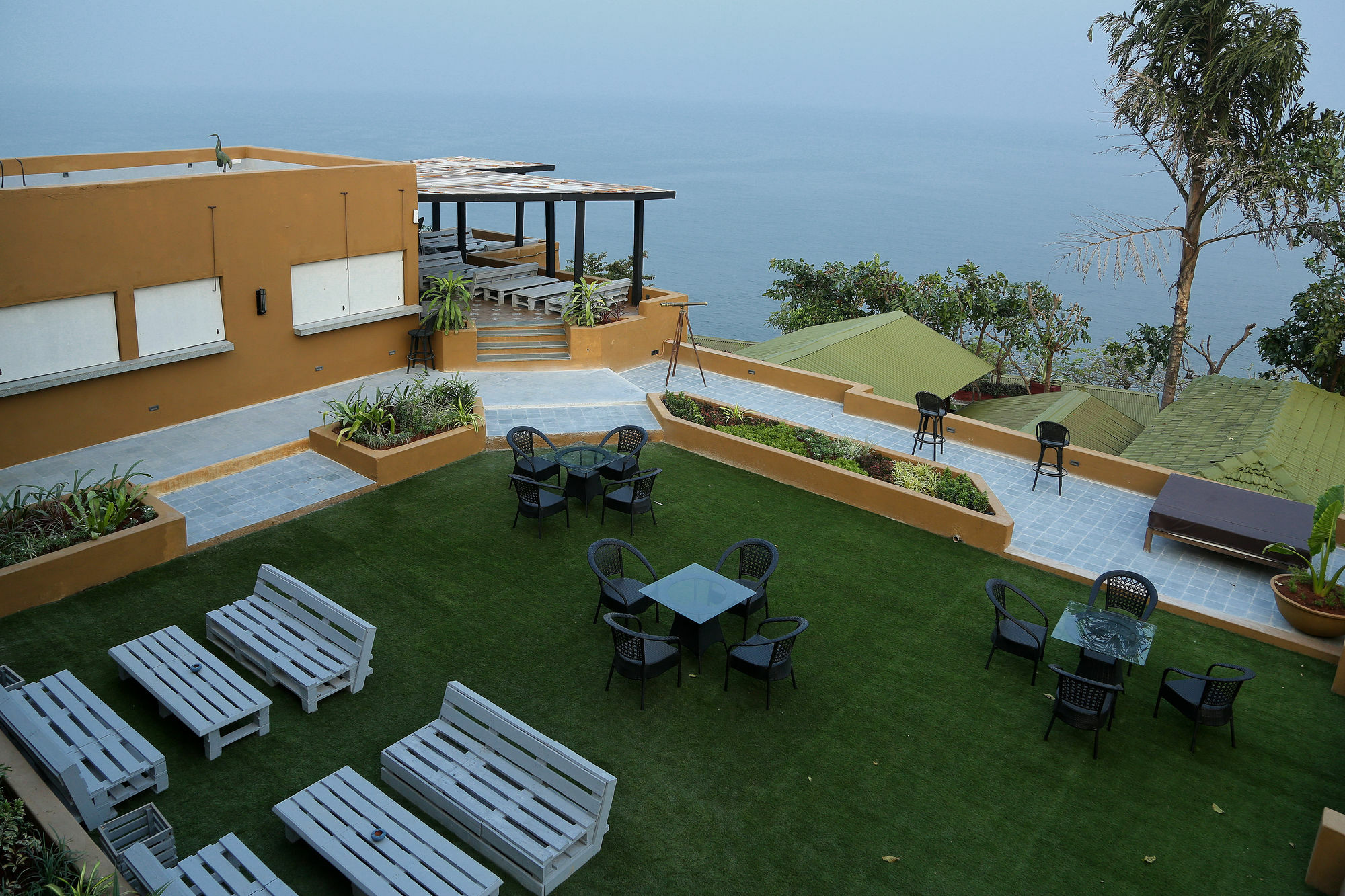 Hotel Red Thread Vagator Exterior foto